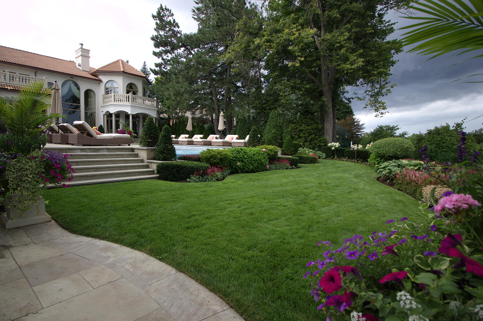 Shades of Summer Landscaping and Maintenance received the National Award of Landscape Excellence for Residential Maintenance.